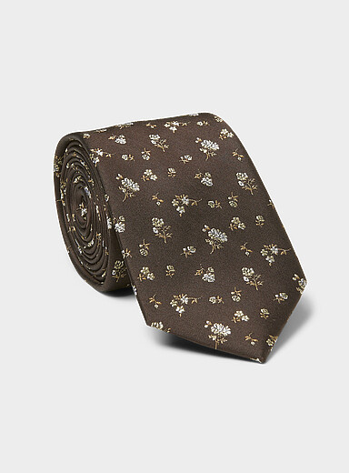 La cravate jacquard fleurs d'&eacute;t&eacute;