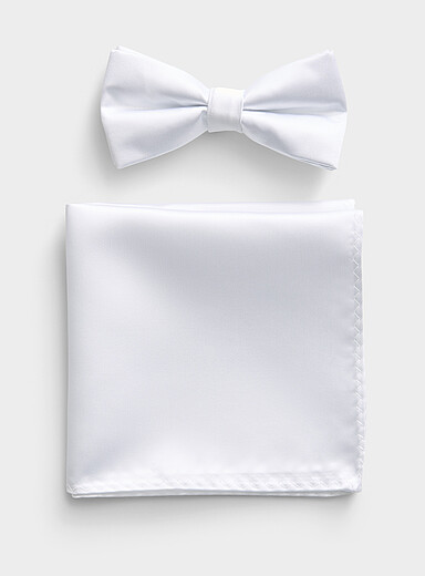 Solid bow tie and pocket square set