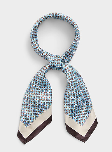 Le foulard &agrave; nouer cercles g&eacute;o