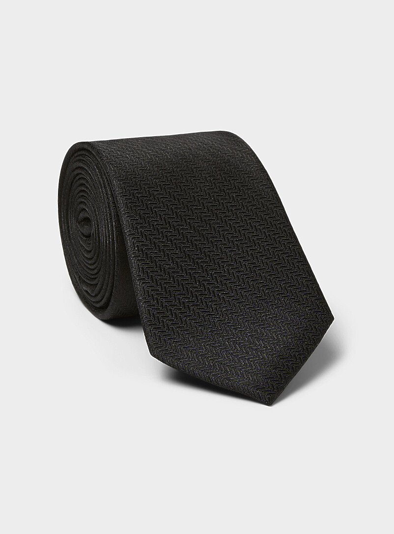 Dotwork chevron tie product image (primary)