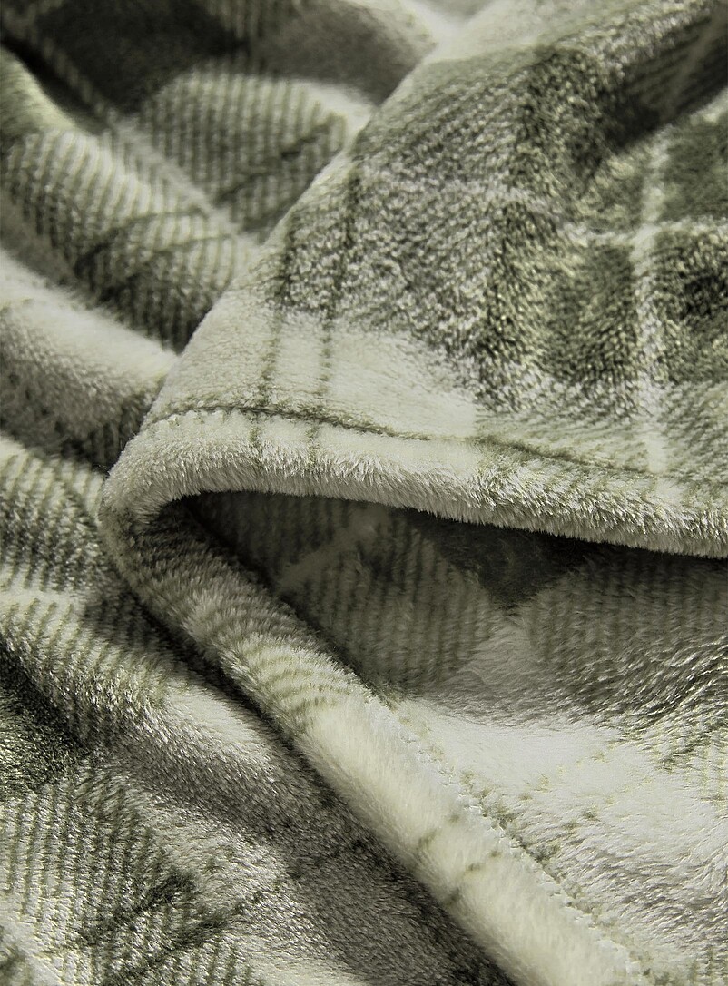Simons Maison: Le jet&eacute; douce peluche carreaux verts 130 x 180 cm Vert &agrave; motifs