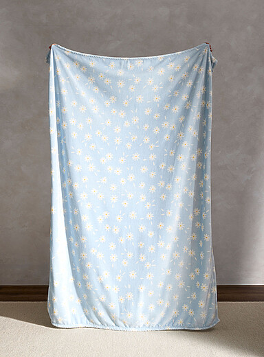 Small daisies soft plush throw 130 x 180&nbsp;cm