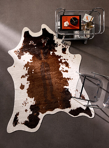 Faux-fur cowhide pattern rug 150 x 200 cm
