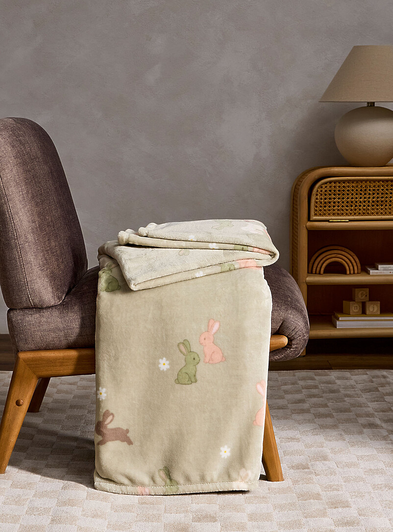 Cute bunnies soft plush throw 130 x 180 cm product image (primary)