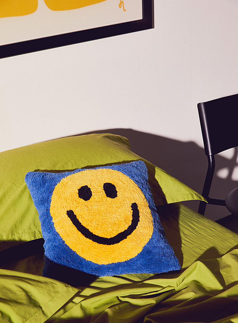 Simons Maison Blue Smile tufted cushion 40 x 40 cm