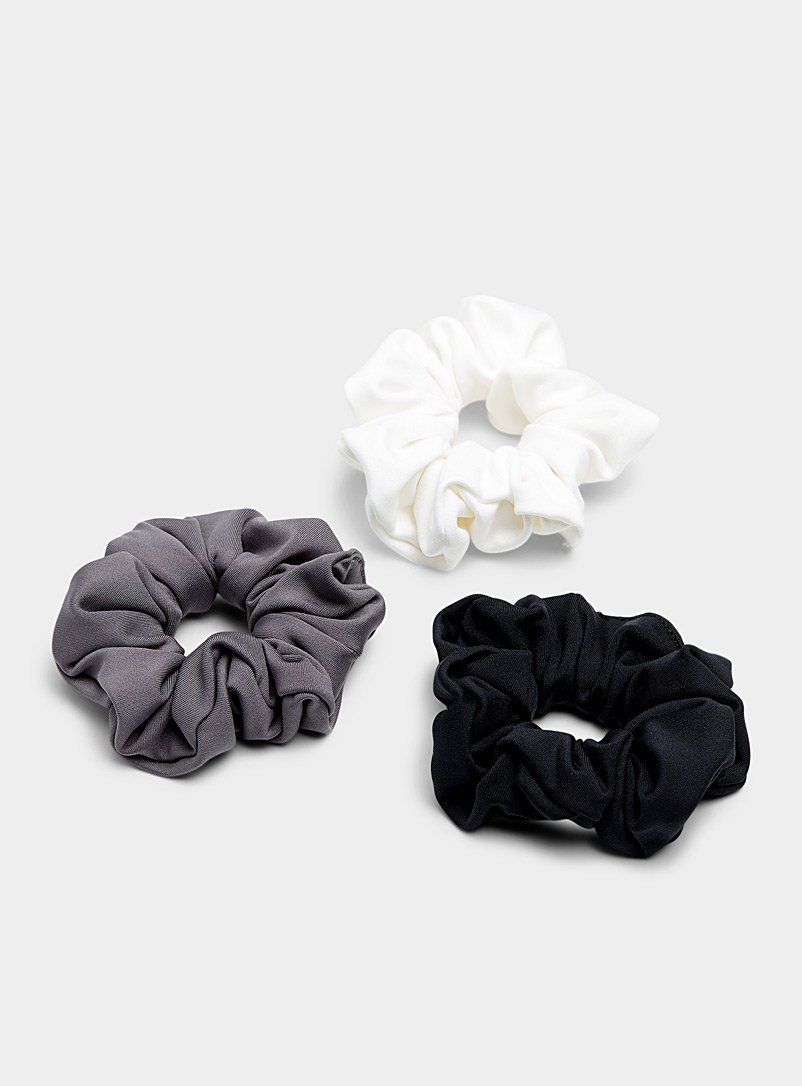 I.FIV5 Grey Recycled scrunchie Set of 3 for women