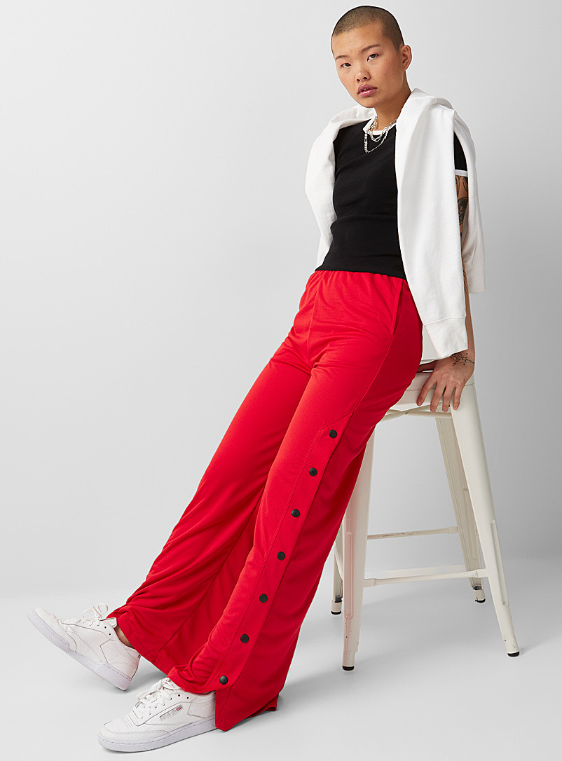 Twik: Le pantalon boutons-pression latéraux Rouge pour femme