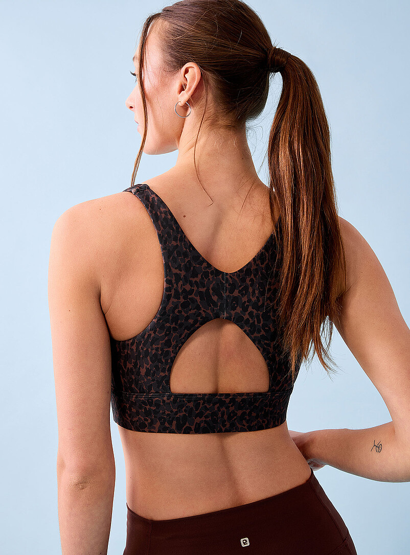 I.FIV5 Black Racerback sports bra Medium to high-impact support for women