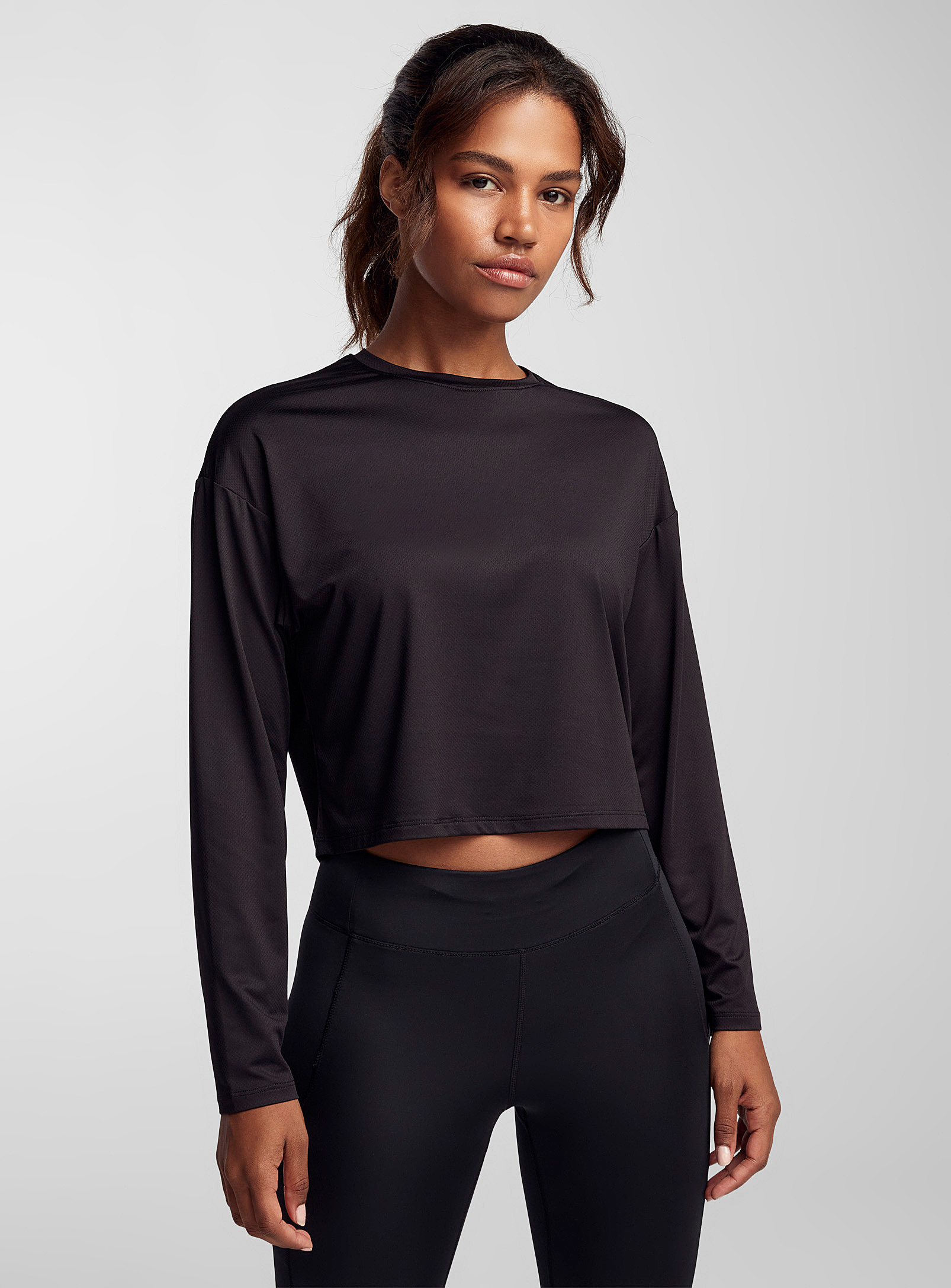 I.fiv5 Drop-shoulder Micro-perforated T-shirt In Black