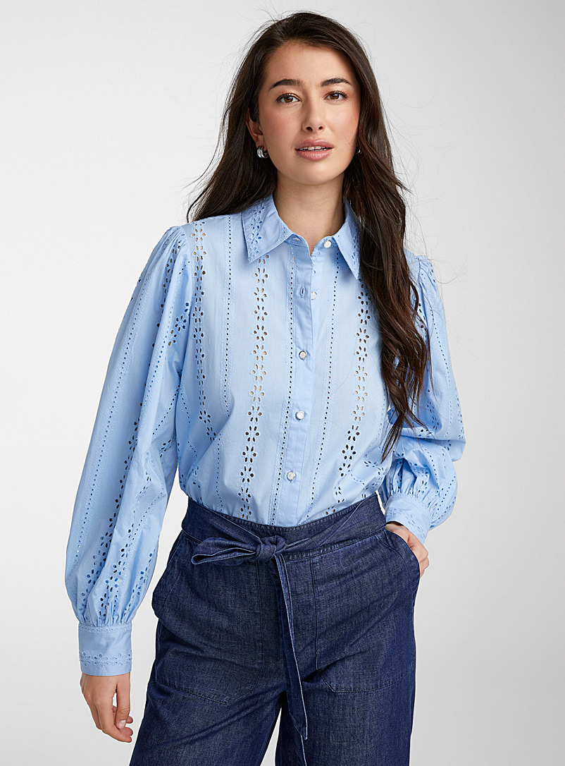 Icône Baby Blue Puff-sleeve broderie anglaise shirt for women
