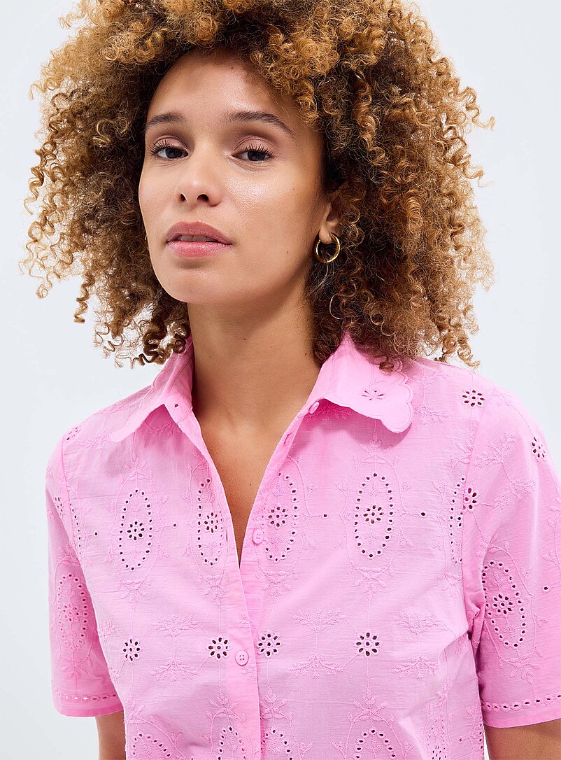 Contemporaine Pink Scalloped collar broderie anglaise shirt for women