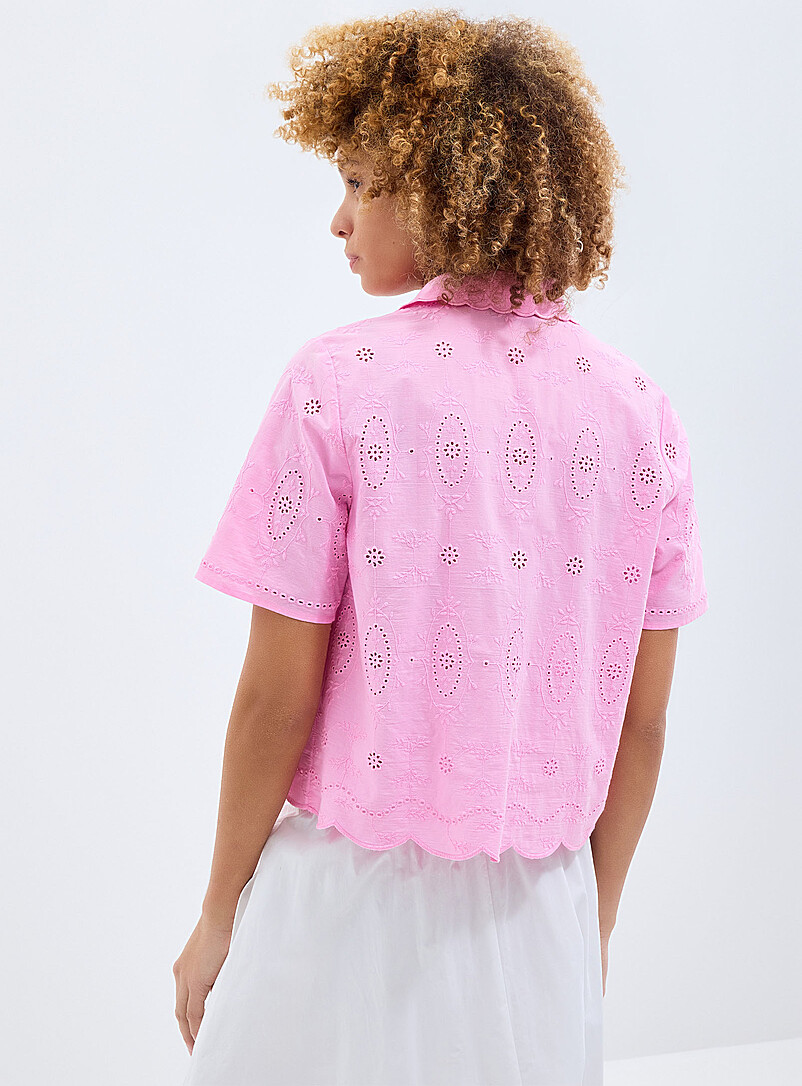 Contemporaine: La chemise broderie anglaise col festonn&eacute; Bleu p&acirc;le - Bleu ciel pour femme