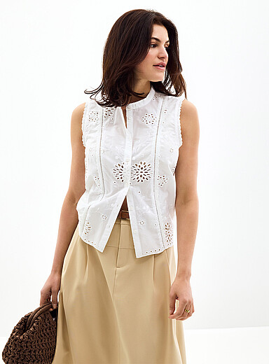 Broderie anglaise sleeveless shirt