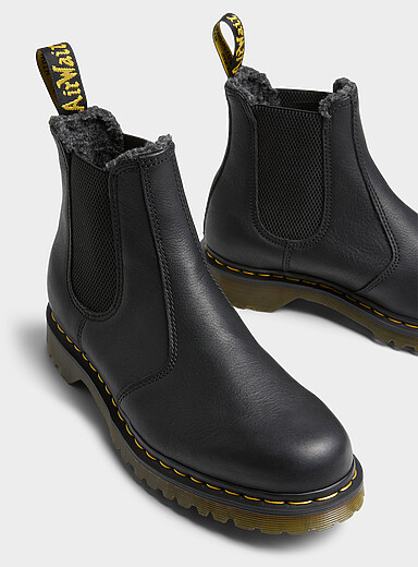 Dr. Martens: La botte Chelsea 2976 WL fausse fourrure Homme Noir pour homme