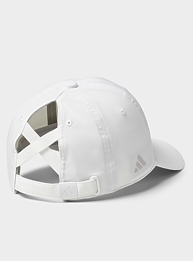 La casquette accent crois&eacute;