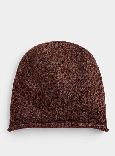 Rolled hem fine knit tuque