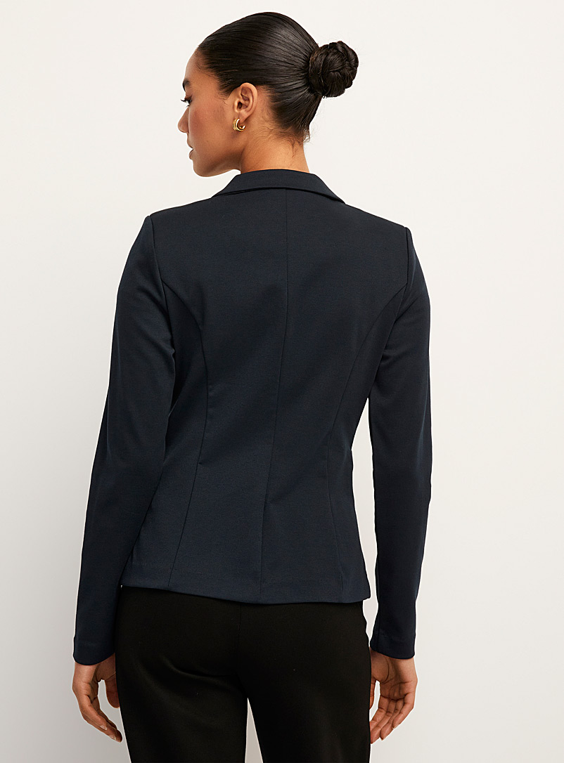 ICHI Fuchsia Supple cinched blazer for women