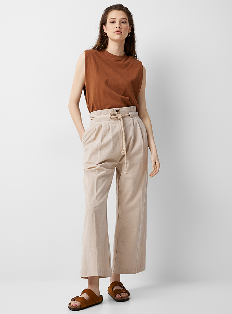 ICHI: Le pantalon large ceinturé cordage Sable pour femme