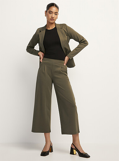ICHI Pine/Bottle Green Structured jersey pleated cropped pant for women