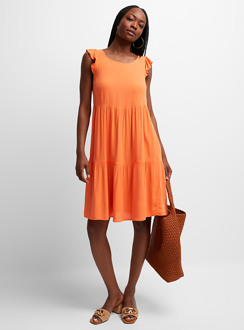 ICHI: La robe étagée chiffon froissé Orange pour femme