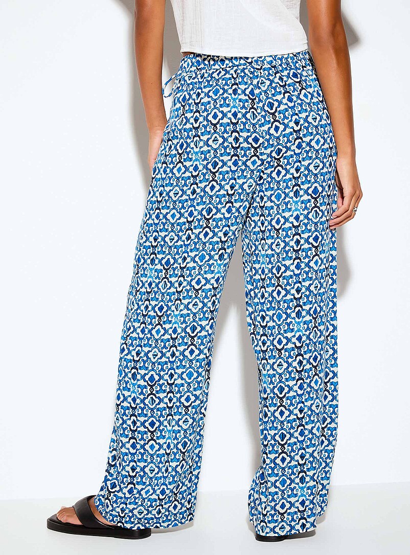 ICHI: Le pantalon large taille cordon asym&eacute;trique Bleu pour femme