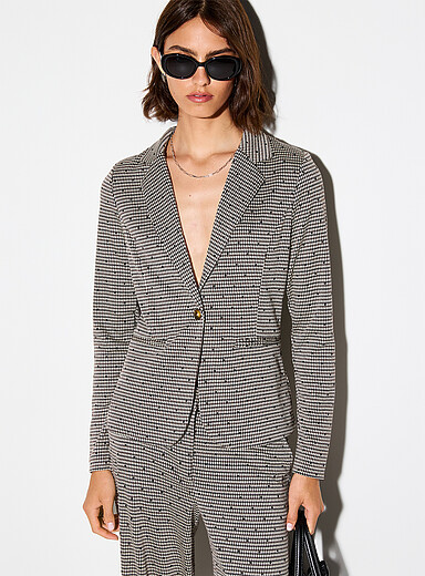ICHI Black and White Houndstooth and polka dot fitted supple blazer for women
