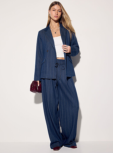 ICHI: Le pantalon nou&eacute; rayures banquier Kate Pinelle <b>Coupe : jambe large, taille haute</b> Bleu pour femme