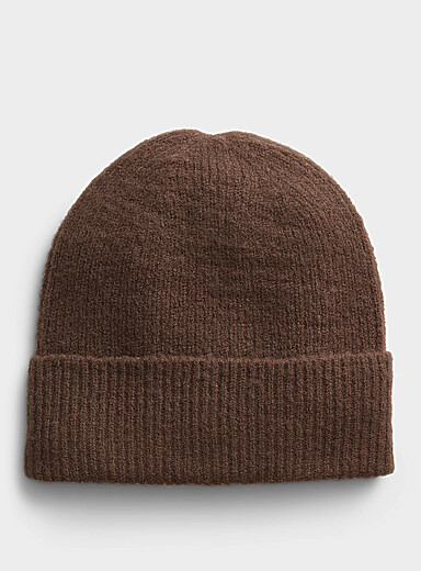 Soft colourful knit tuque