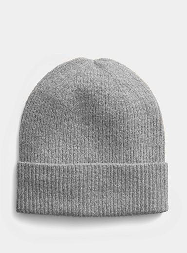 La tuque doux tricot color&eacute;