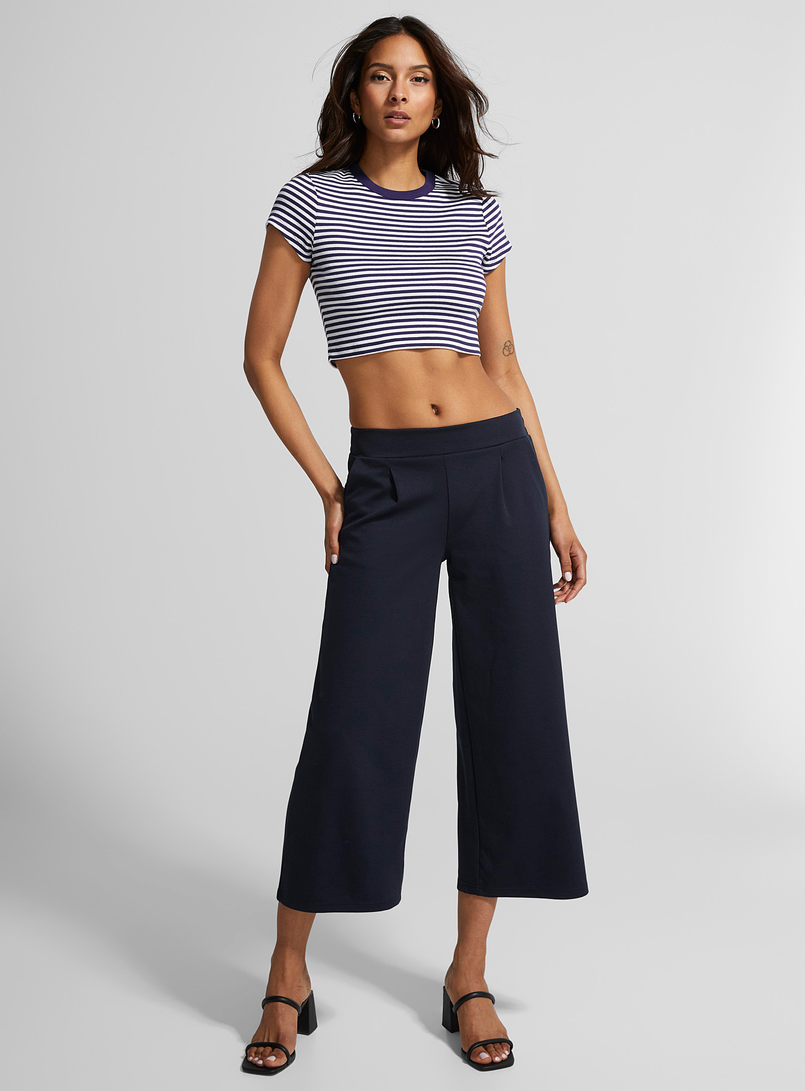Ichi Structured Jersey Cropped Pant In Marine Blue