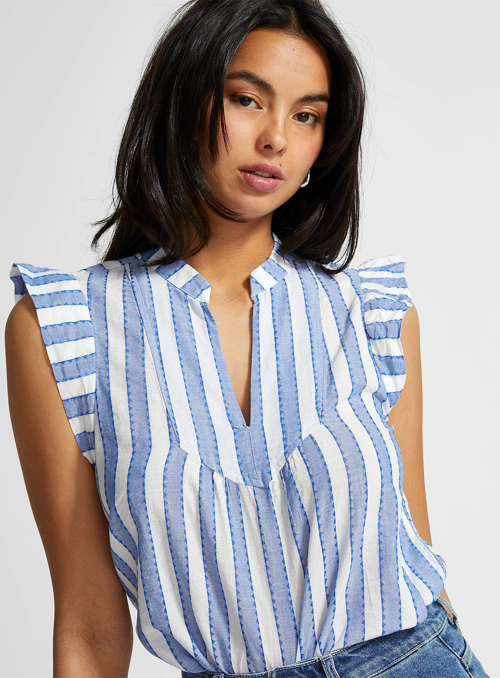 ICHI - Women's Blue stripes ruffled blouse