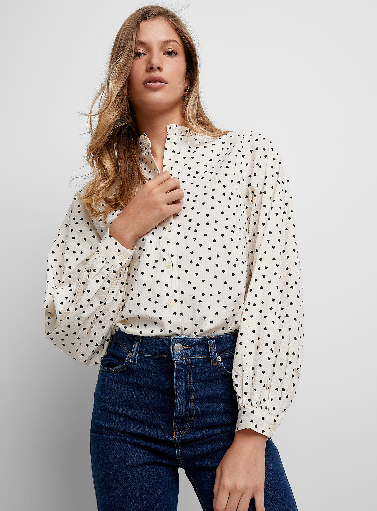 Ichi Small Hearts Loose Textured Blouse In Patterned White