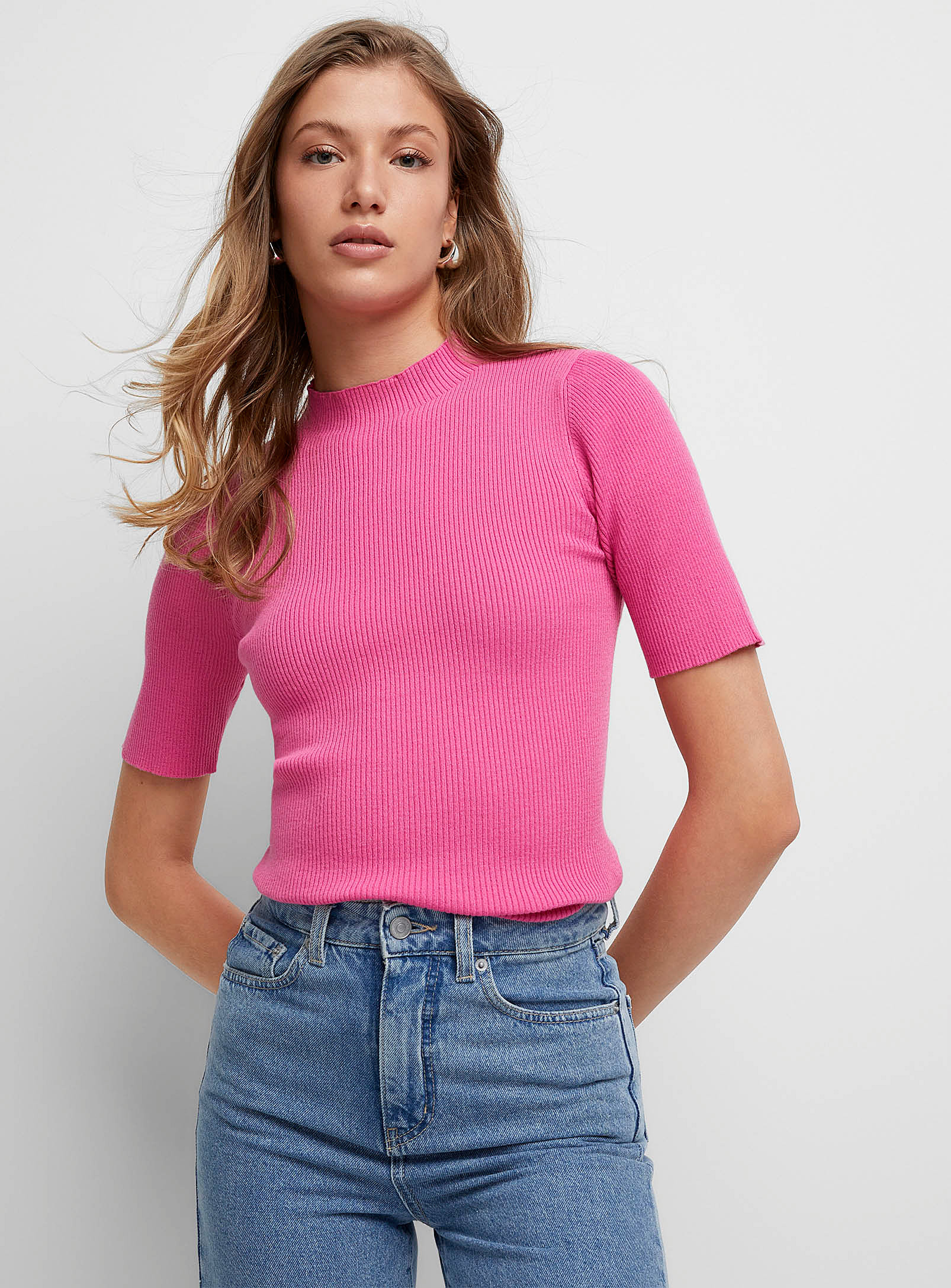 Ichi Mock-neck Fitted Ribbed Sweater In Pink
