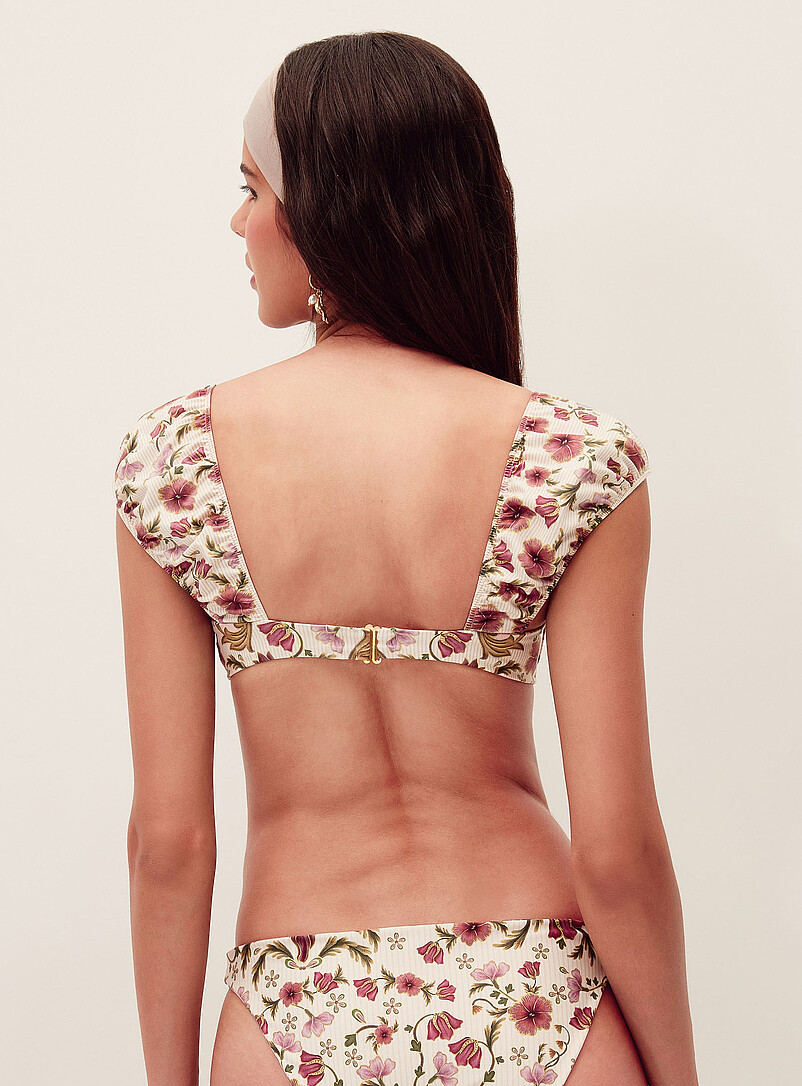 Lupita poetic tapestry balconette product image 3