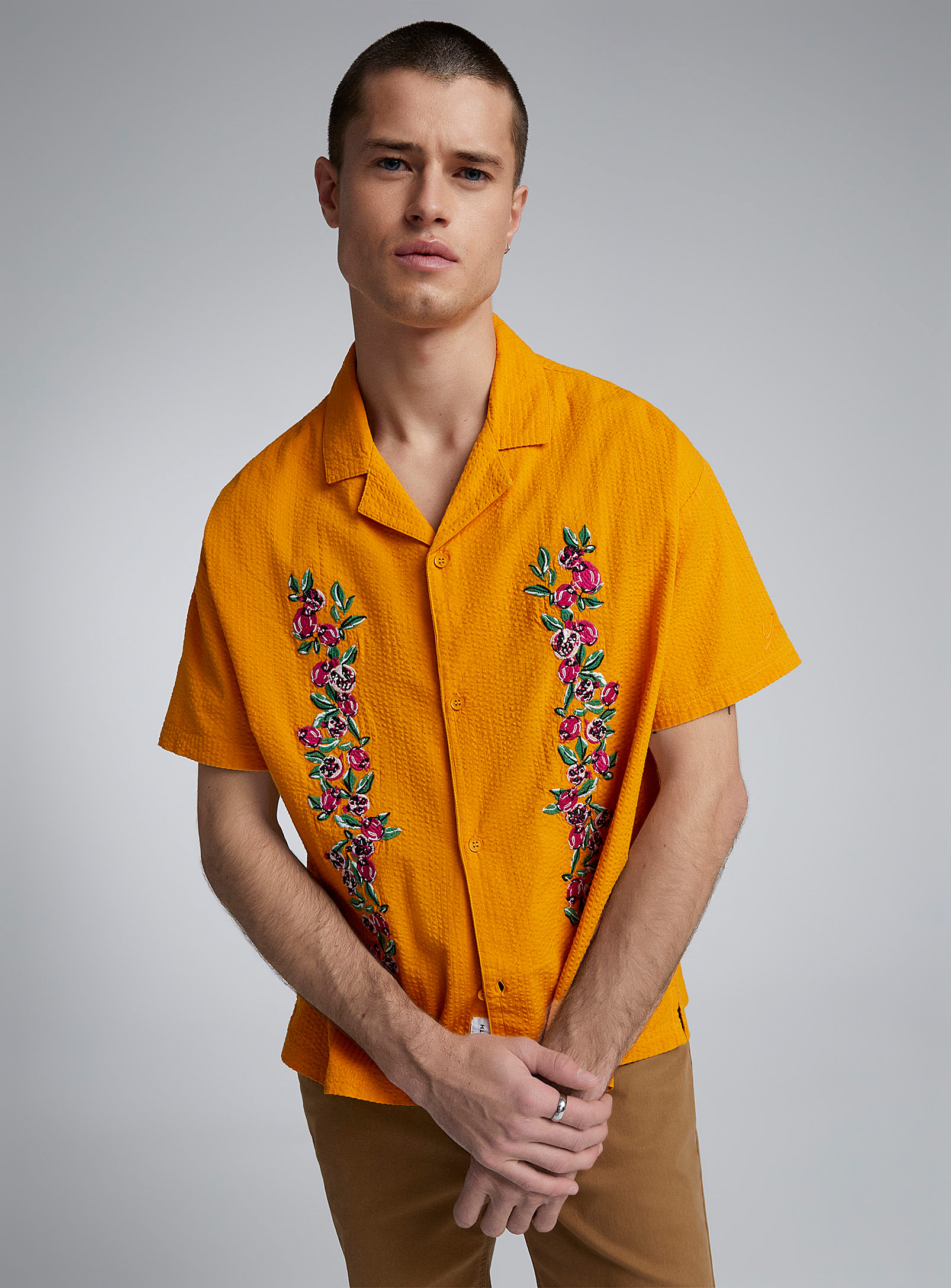 Native Youth Embroidered Flower Seersucker Camp Shirt In Orange