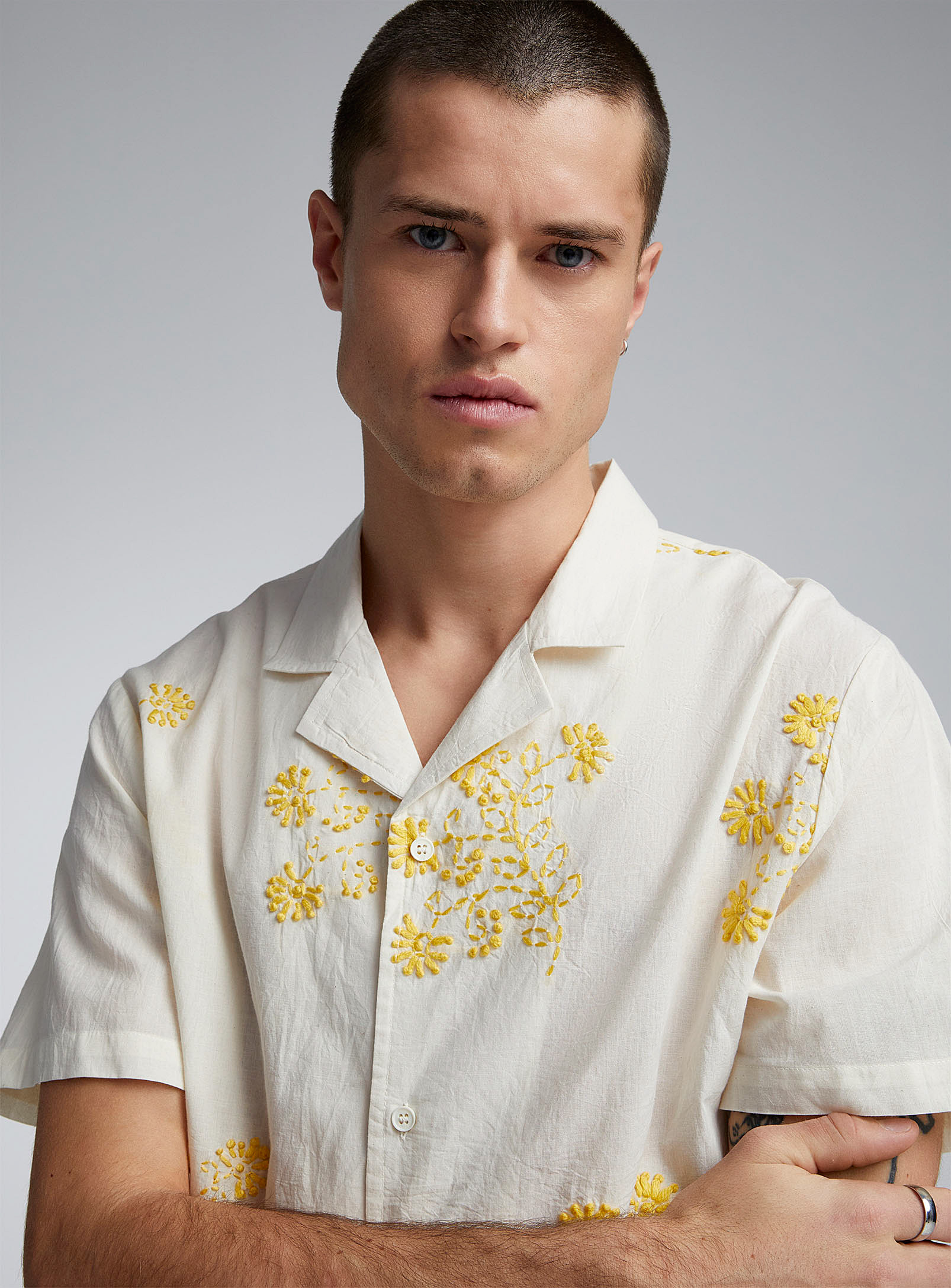 Native Youth Embroidered-flower Camp Shirt In Cream Beige