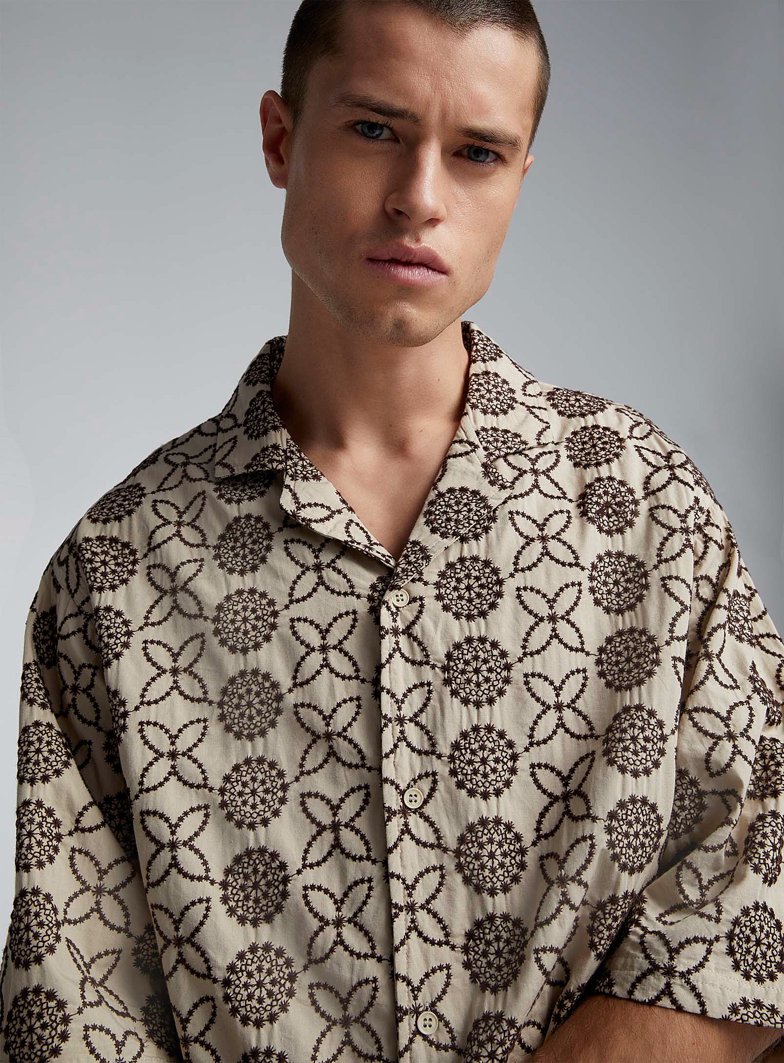 Native Youth Art Deco Embroidered Camp Shirt In Fawn