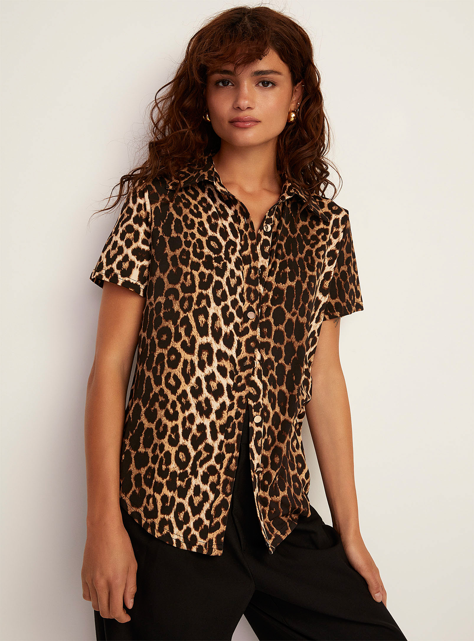 Icône - Women's Leopard print stretch blouse