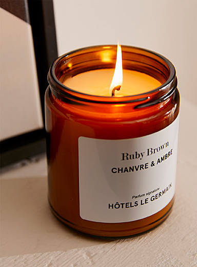 La bougie parfum&eacute;e chanvre et ambre