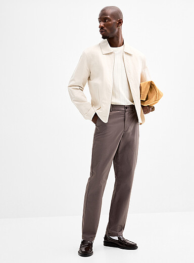 Le 31: Le chino extensible <b>Coupe London - Droite &eacute;troite</b> Oxford pour homme