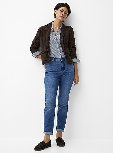 Very stretchy faded jean <b>Fit: Boyfriend, regular rise</b>