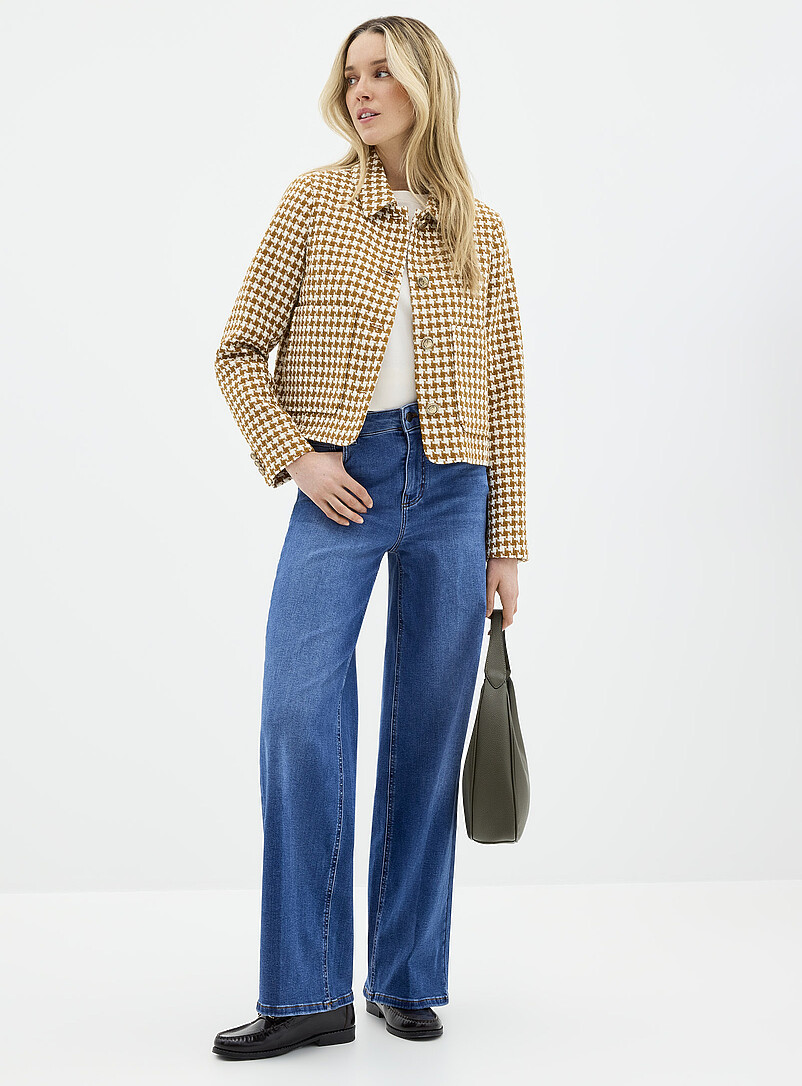 Medium-Indigo Stretch Jean Fit: Wide Leg, High Rise