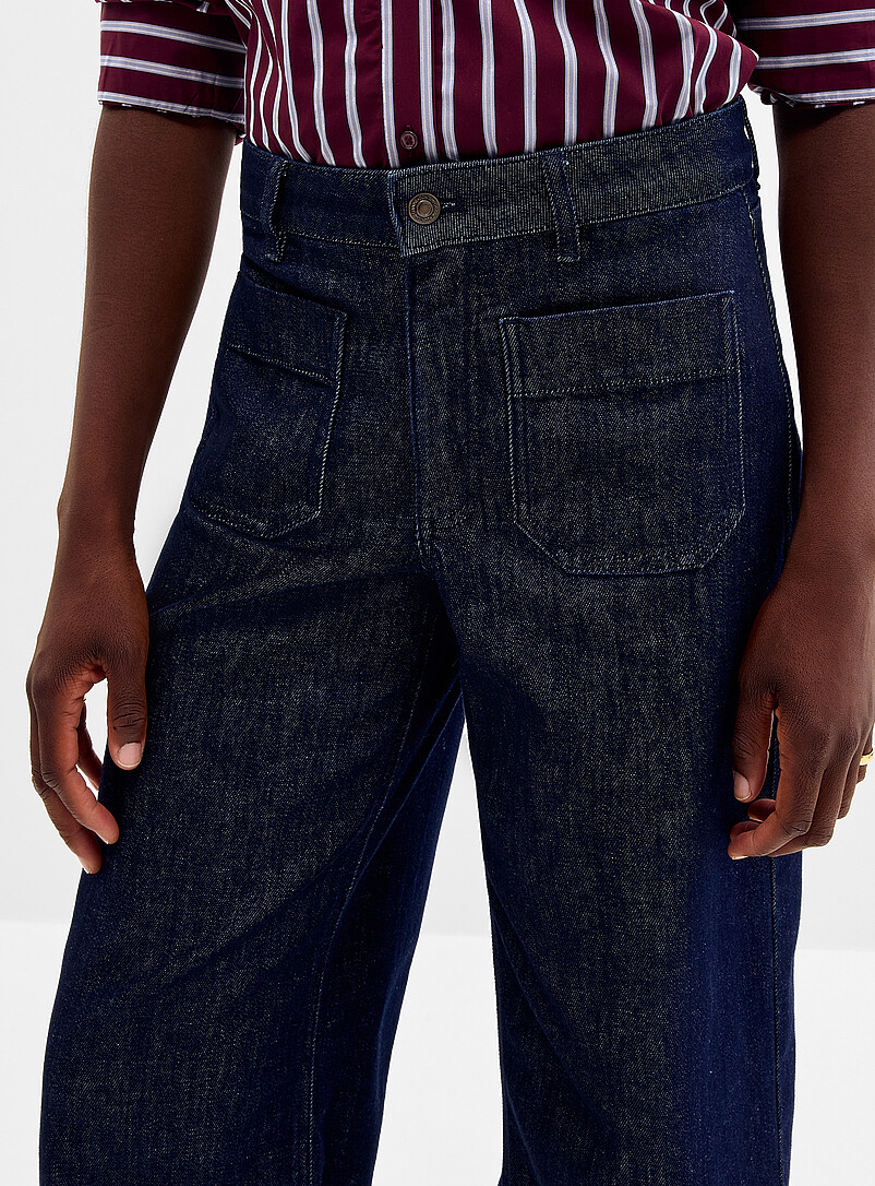 Patch-pocket dark indigo jean Fit: Wide leg, mid rise product image 2