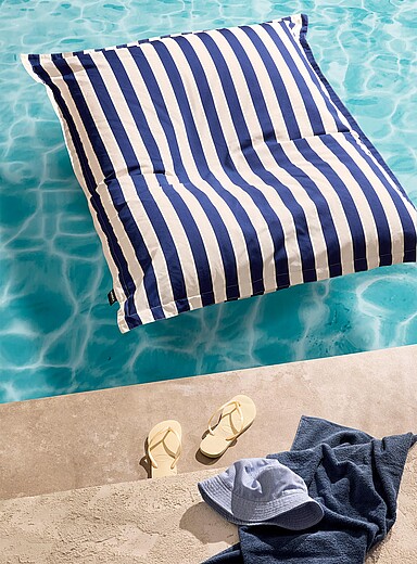 Norka Living Ivory/Cream Beige Parasol-stripe floating beanbag chair