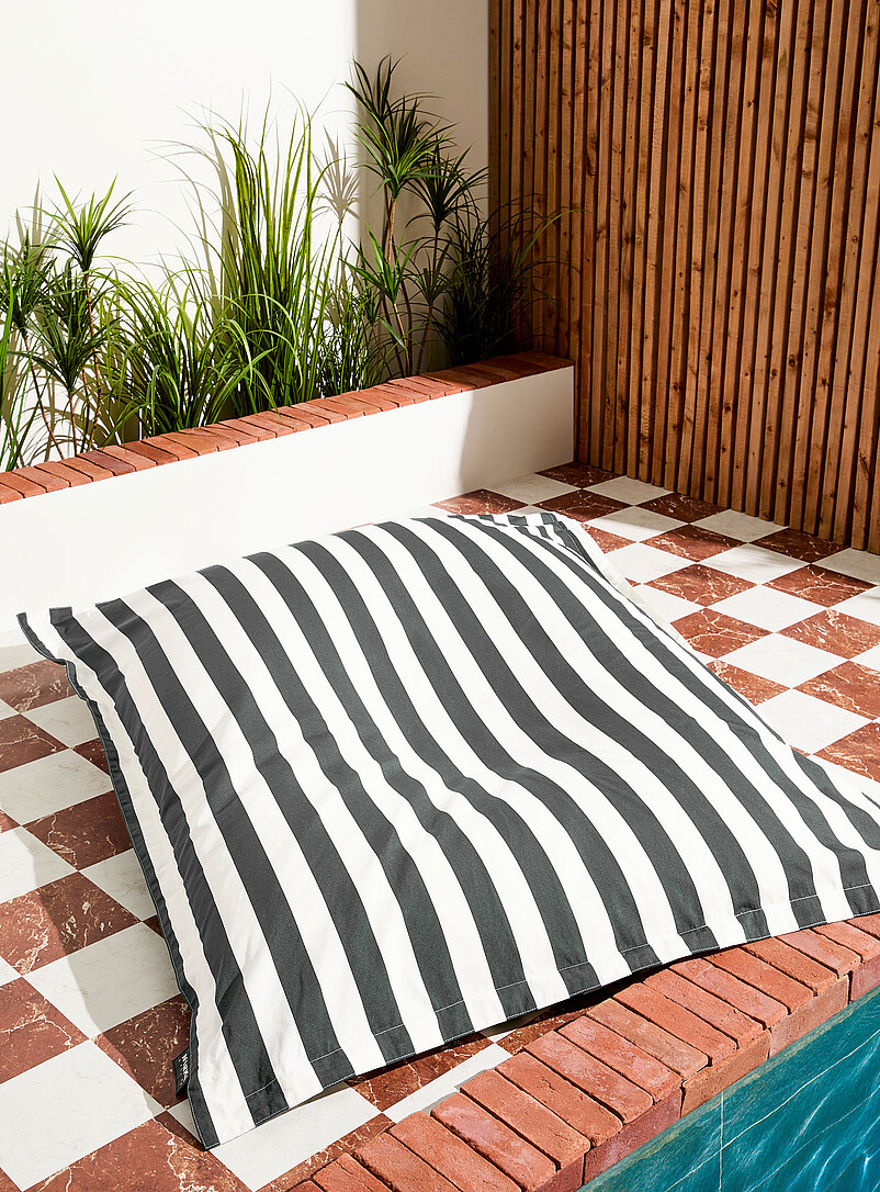 Norka Living: Le fauteuil poire flottant rayures parasol Ivoire - Beige cr&egrave;me