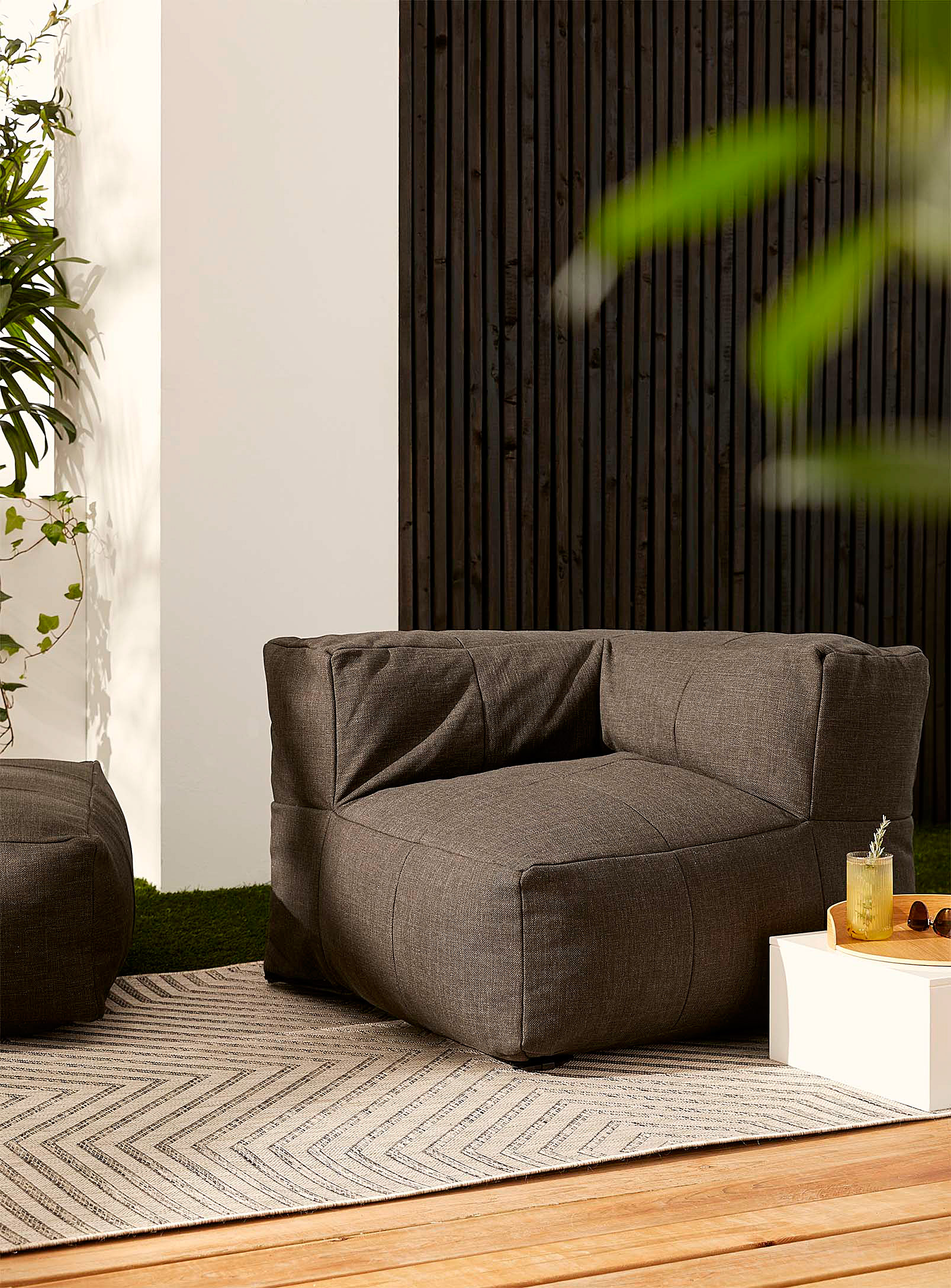 Norka Living Indoor And Outdoor Modular Corner Chair In Charcoal