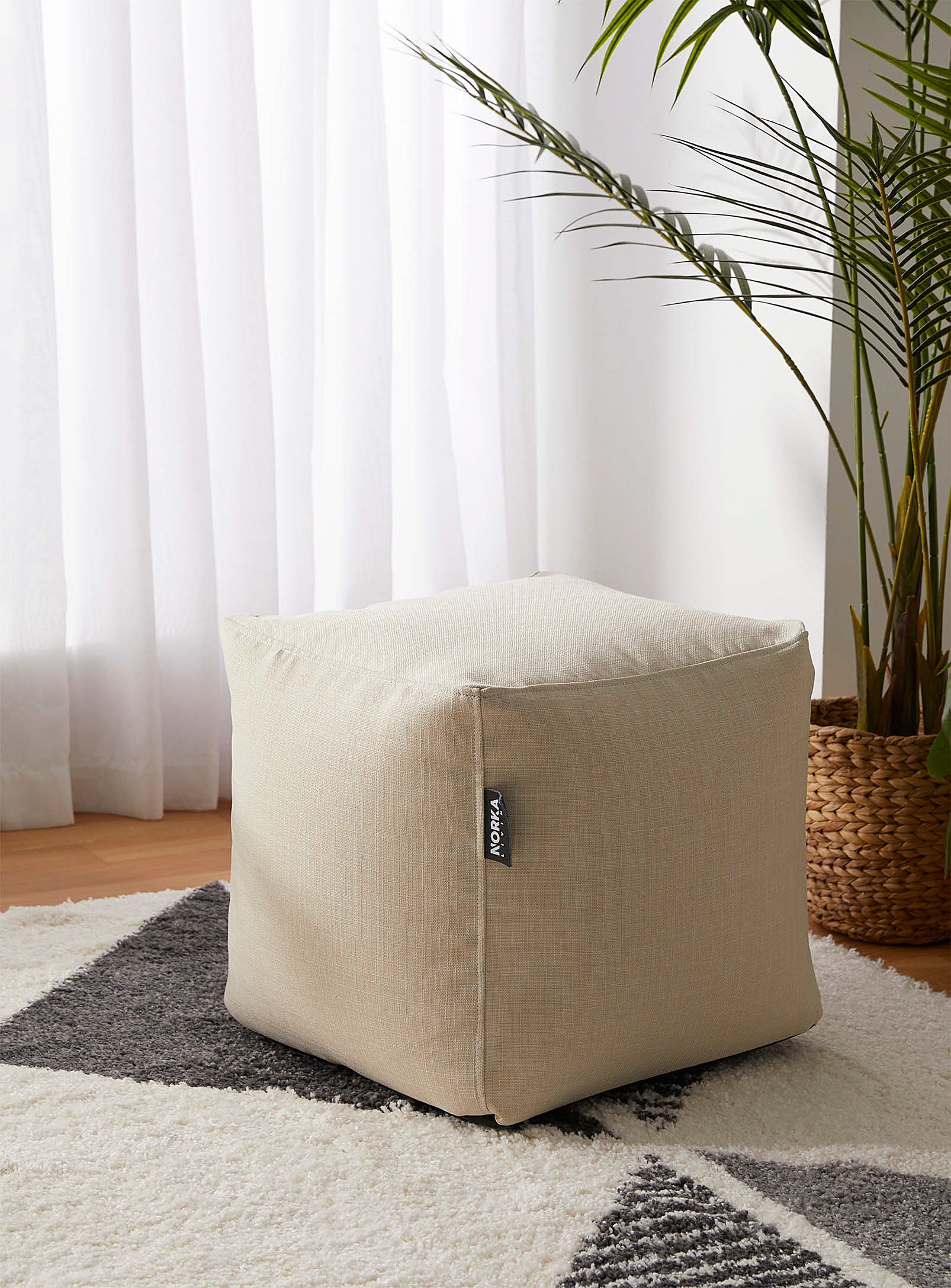 Norka Living Heathered Colour Pouf In Cream Beige