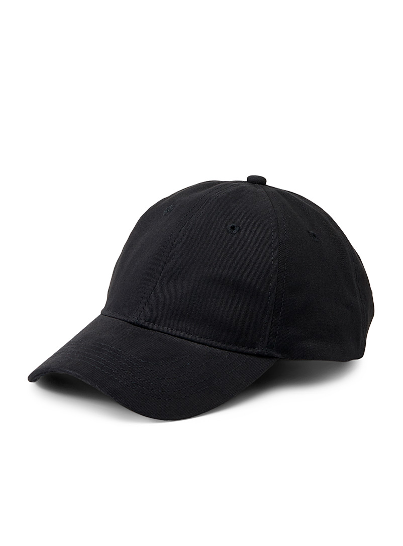 Le 31 Black Essential solid cap for men