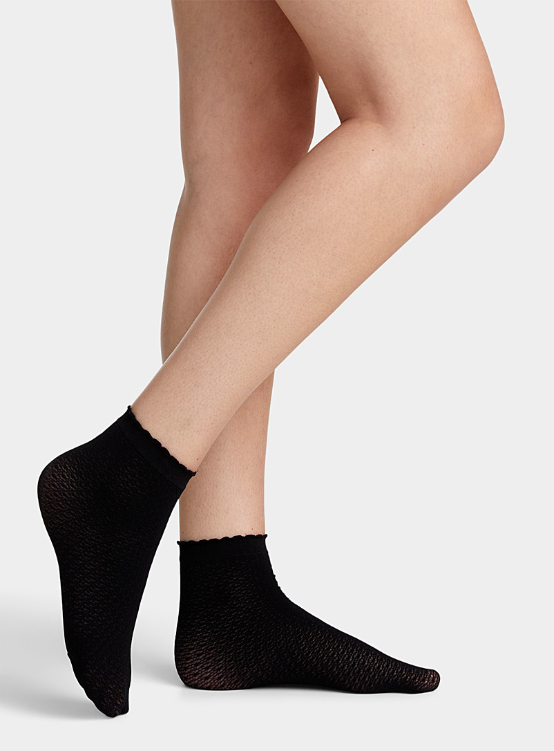 Pretty Polly Black Whimsical openwork ankle sock for women