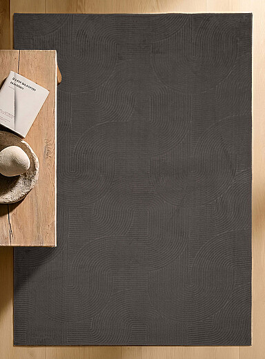Simons Maison: Le tapis moderne ondulations ratiss&eacute;es Elion Lavable &agrave; la machine Voir nos formats offerts Charbon